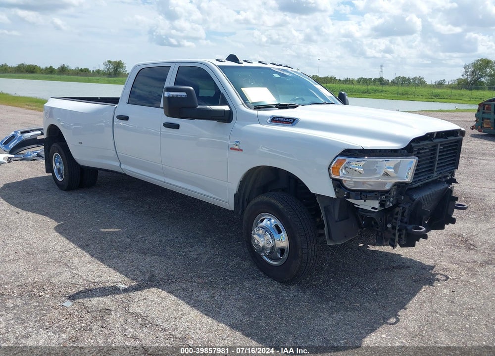2024 RAM 3500 TRADESMAN  4X4 8' BOX VIN: 3C63RRGL4RG183765