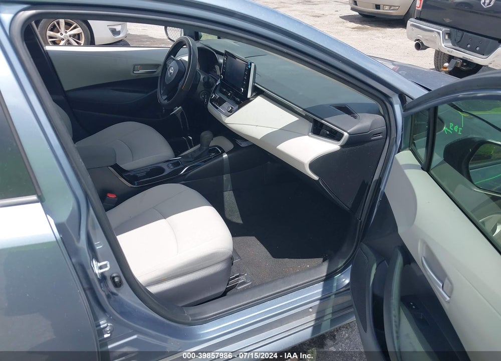 2020 TOYOTA COROLLA LE VIN: JTDEPRAE5LJ000526