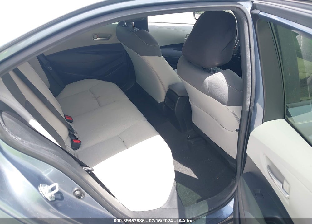 2020 TOYOTA COROLLA LE VIN: JTDEPRAE5LJ000526