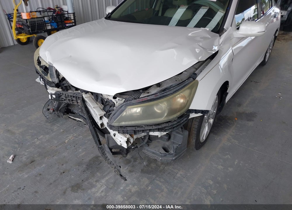 2015 HONDA ACCORD EX-L VIN: 1HGCR2F82FA013767