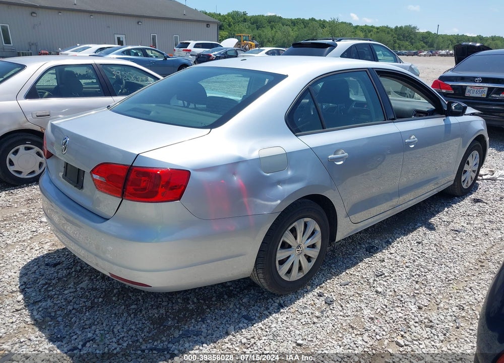 2013 VOLKSWAGEN JETTA 2.0L S VIN: 3VW1K7AJ3DM259273