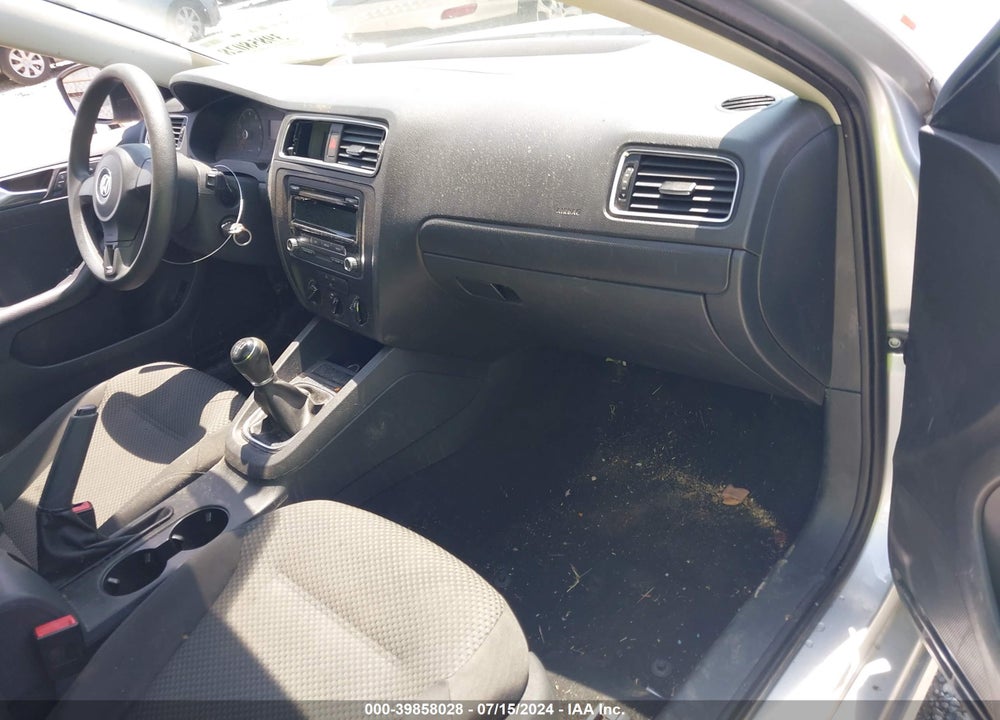 2013 VOLKSWAGEN JETTA 2.0L S VIN: 3VW1K7AJ3DM259273