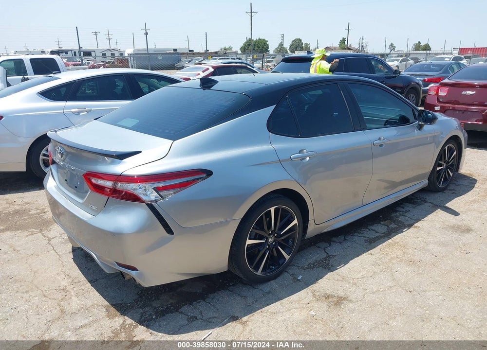 2018 TOYOTA CAMRY XSE V6 VIN: 4T1BZ1HK7JU010640
