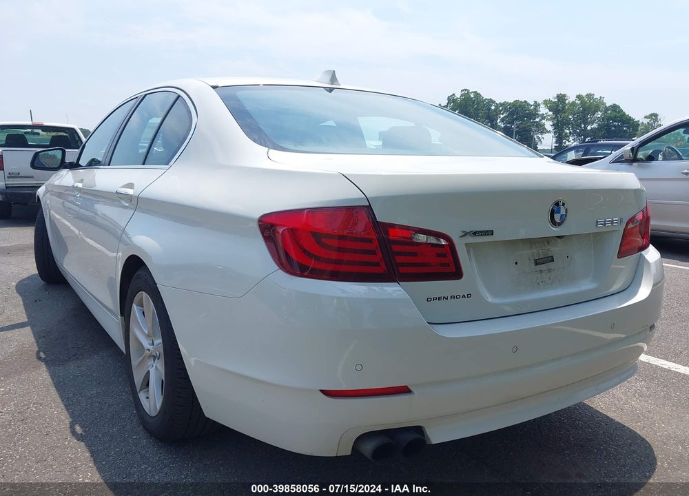 2013 BMW 528I XDRIVE VIN: WBAXH5C53DD113870