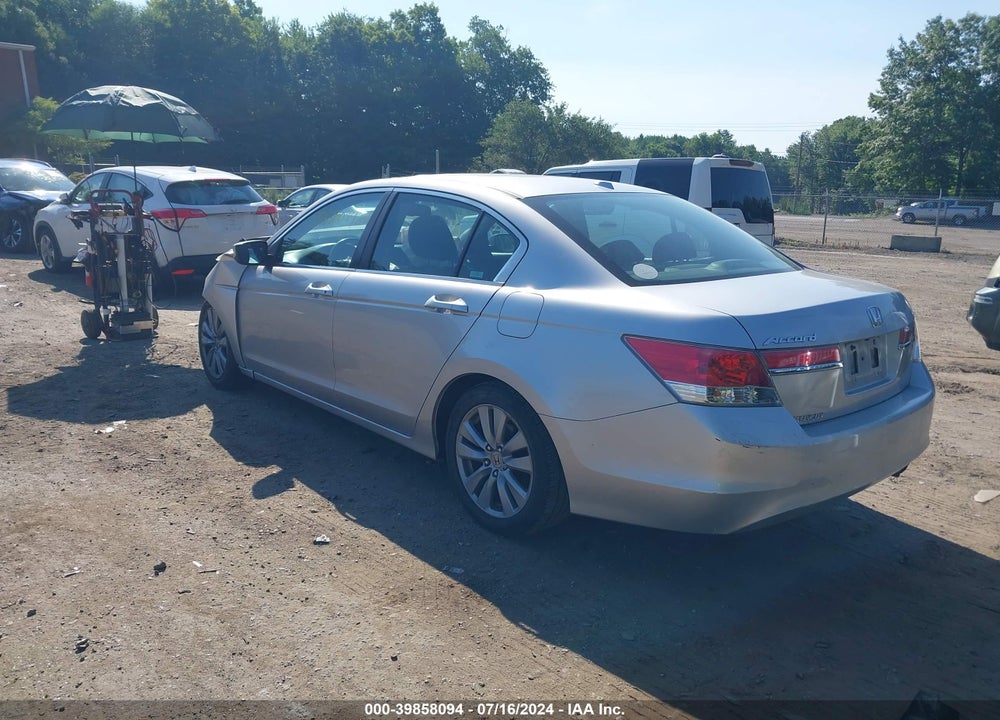 2011 HONDA ACCORD 2.4 EX-L VIN: 1HGCP2F83BA061617