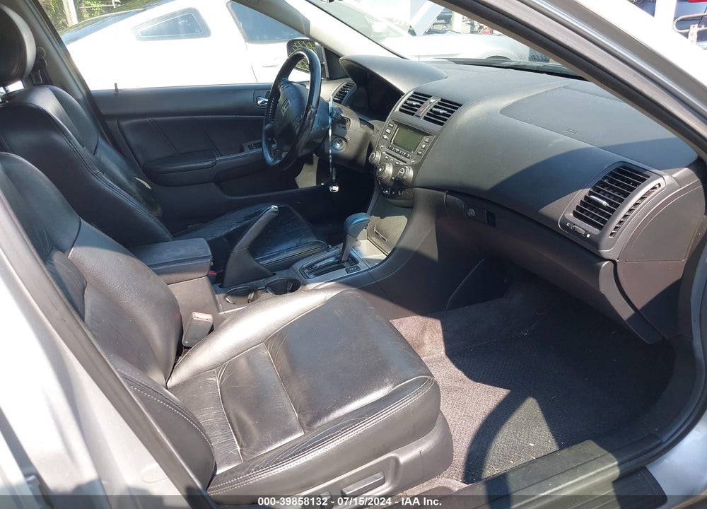 2006 HONDA ACCORD 3.0 EX VIN: 1HGCM665X6A051629