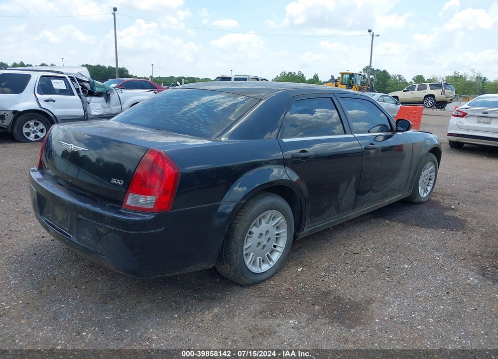 2007 CHRYSLER 300 VIN: 2C3KA43R37H739817