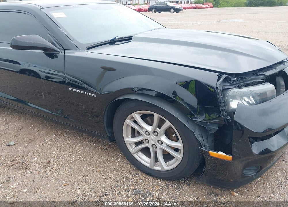 2015 CHEVROLET CAMARO VIN: 2G1FB1E3XF9218872