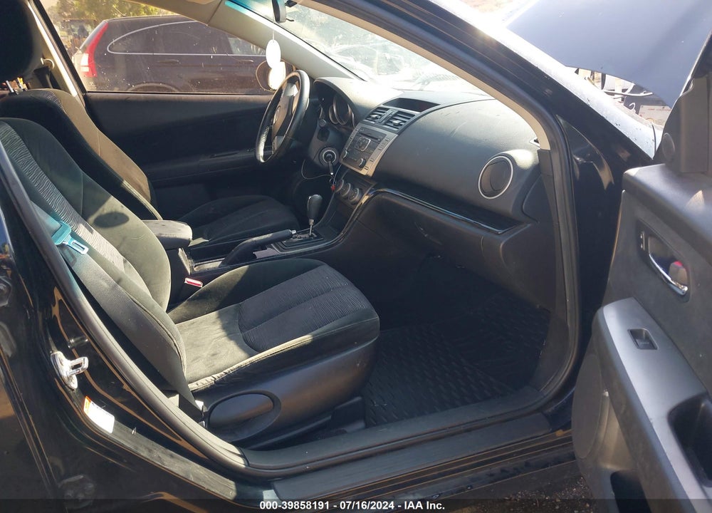 2010 MAZDA 6 I TOURING VIN: 1YVHZ8CH3A5M58767