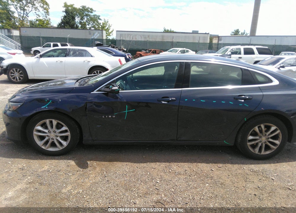 2018 CHEVROLET MALIBU LT VIN: 1G1ZD5ST3JF187774