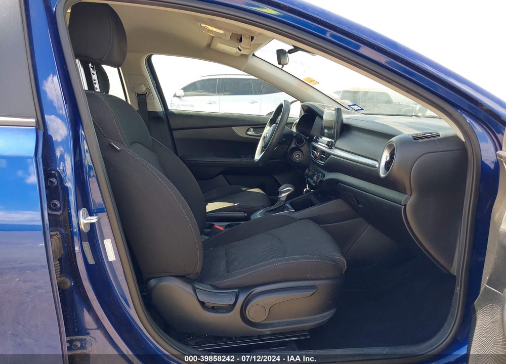 2019 KIA FORTE VIN: 3KPF24AD9KE137834