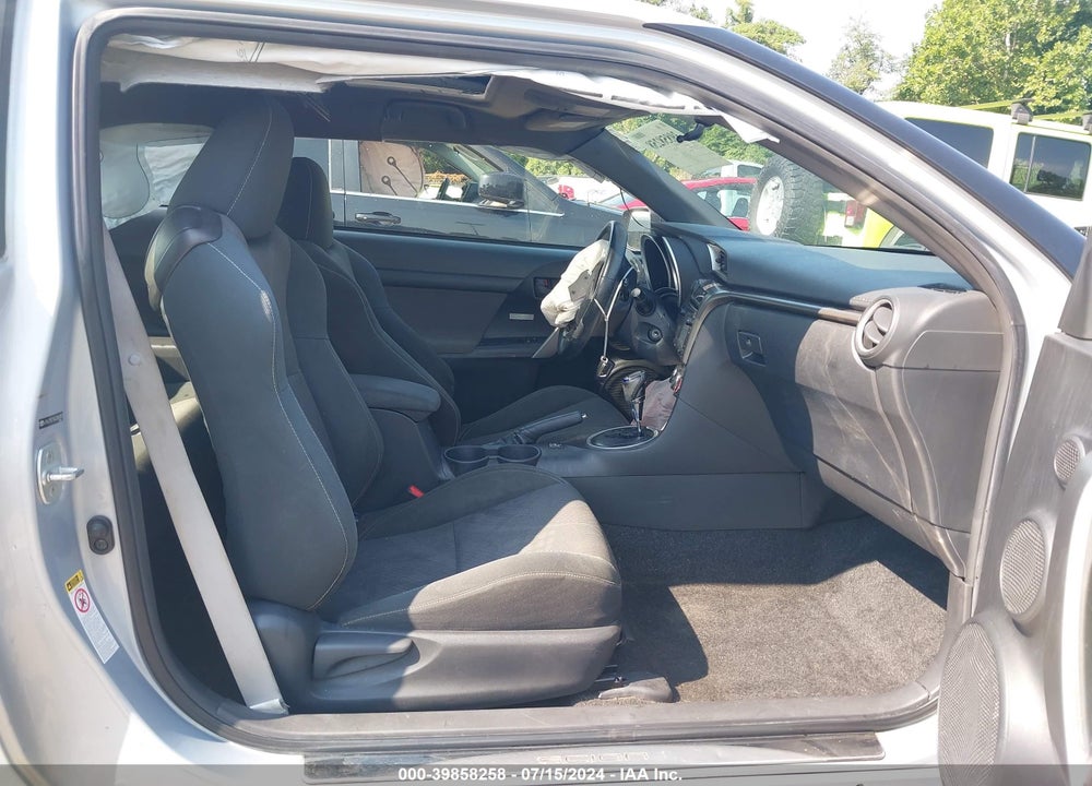 2014 SCION TC 10 SERIES VIN: JTKJF5C74E3069300