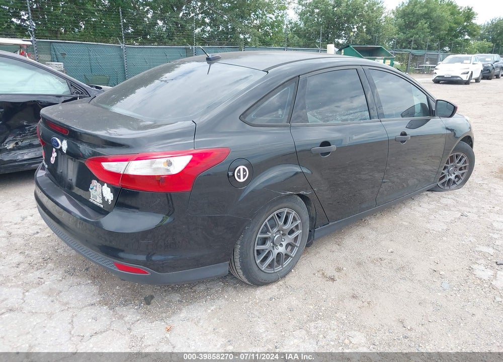 2014 FORD FOCUS S VIN: 1FADP3E2XEL224039