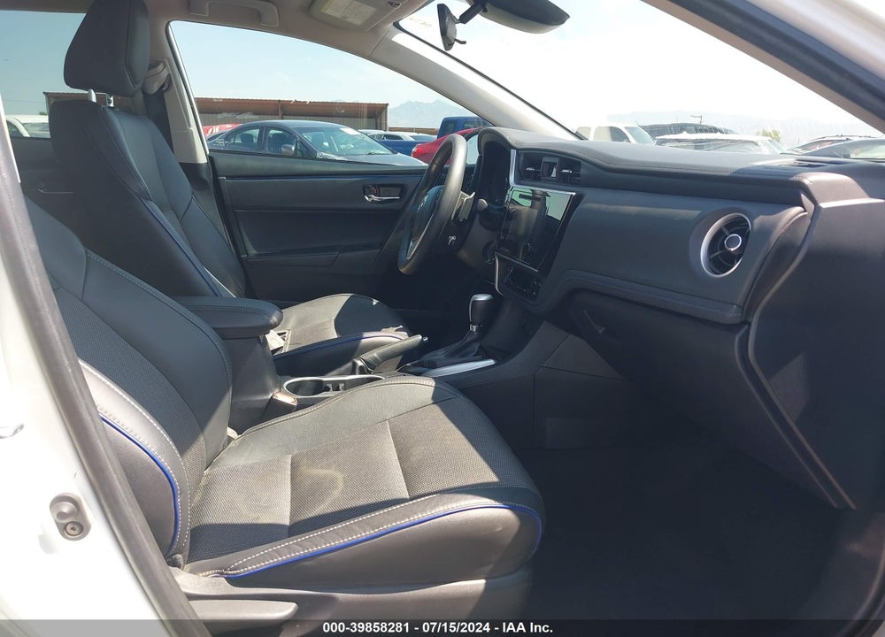 2018 TOYOTA COROLLA SE VIN: 2T1BURHE6JC101956