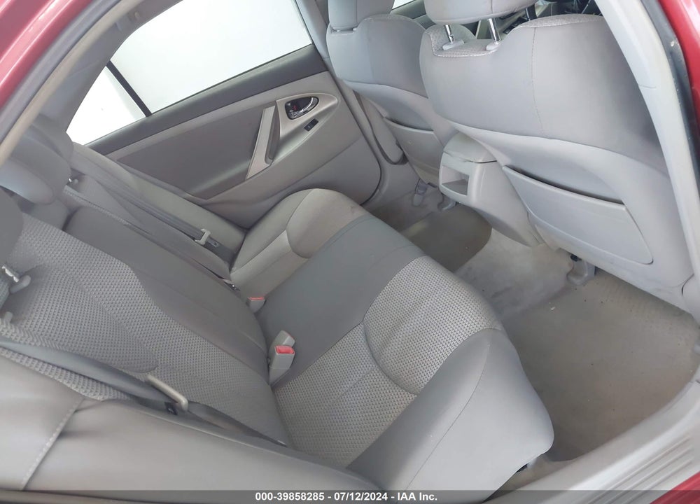 2011 TOYOTA CAMRY SE VIN: 4T1BF3EK3BU145186