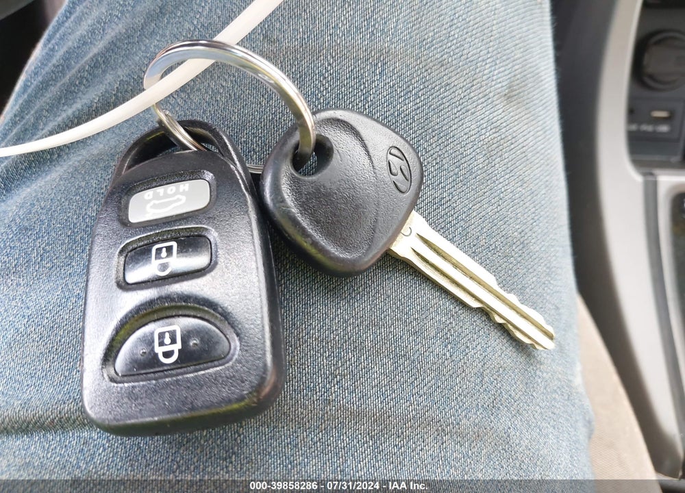 2014 HYUNDAI ELANTRA SE VIN: KMHDH4AE5EU048245