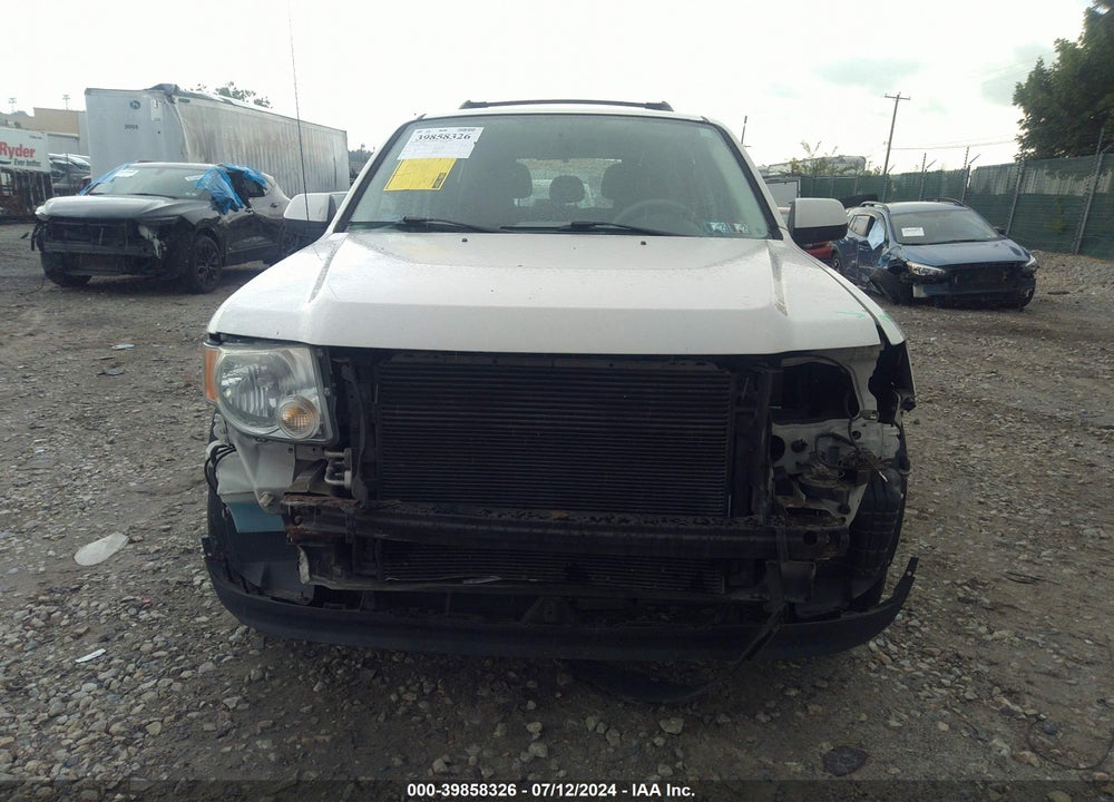 2010 FORD ESCAPE XLS VIN: 1FMCU0C72AKA68389