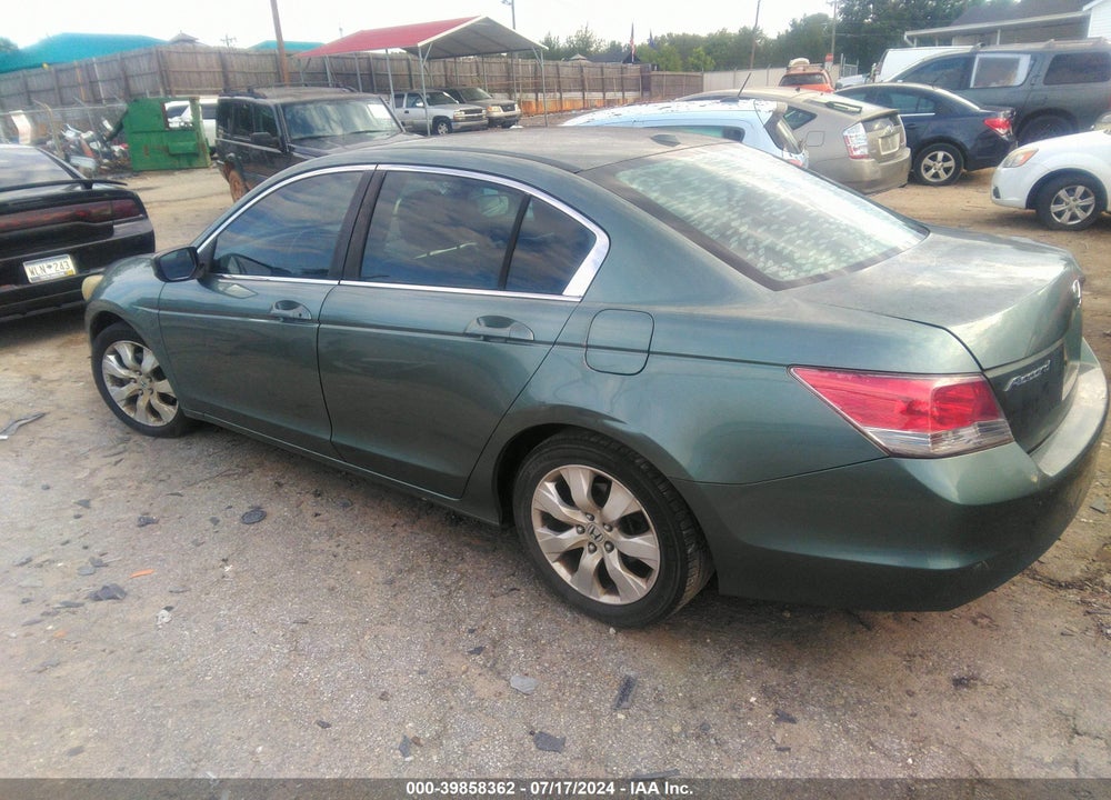 2008 HONDA ACCORD 2.4 EX-L VIN: 1HGCP268X8A007854