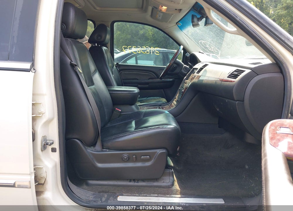 2008 CADILLAC ESCALADE EXT STANDARD VIN: 3GYFK62868G168821