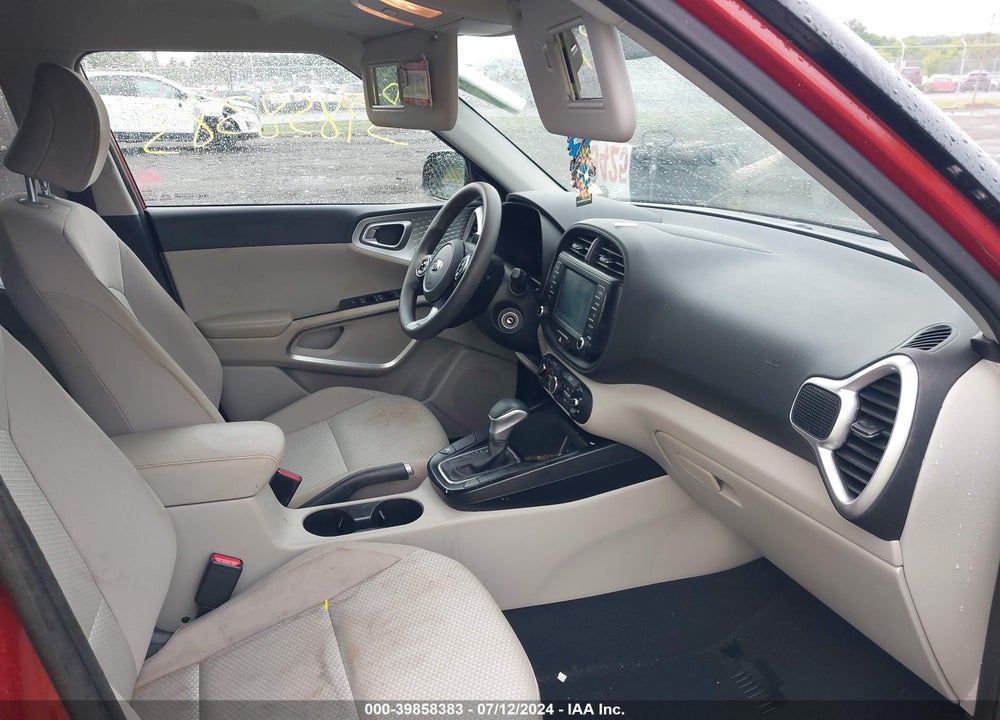 2021 KIA SOUL LX VIN: KNDJ23AU0M7775168