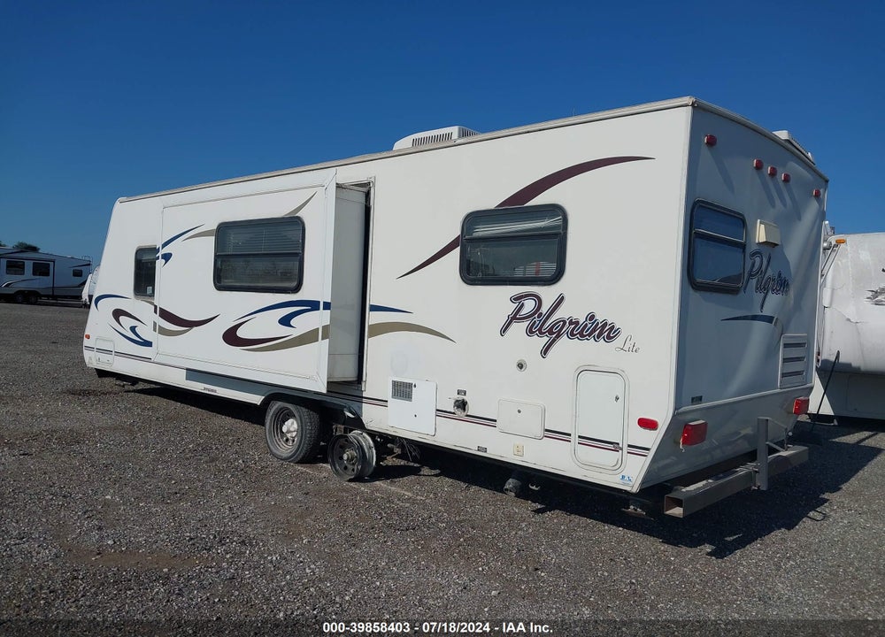 2007 PILGRIM INTERNATIONA PILGRIM LITE M-25LRK VIN: 5L4TP252173031693