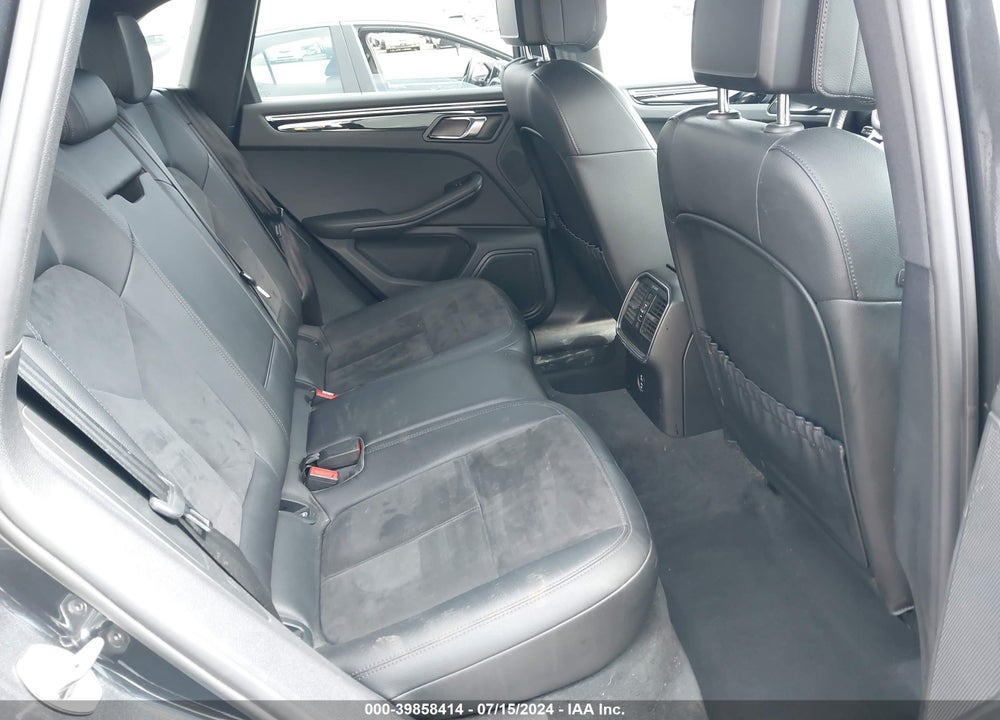 2020 PORSCHE MACAN VIN: WP1AA2A53LLB14163