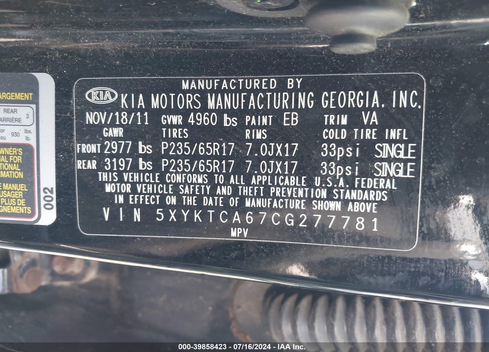 2012 KIA SORENTO LX VIN: 5XYKTCA67CG277781