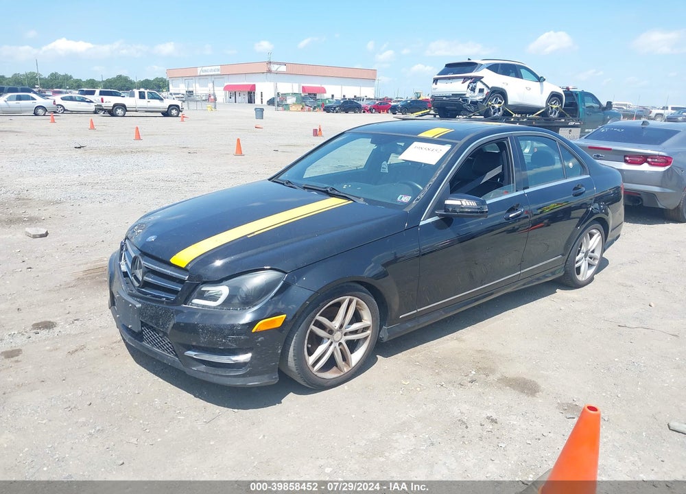 2012 MERCEDES-BENZ C 300 LUXURY 4MATIC/SPORT 4MATIC VIN: WDDGF8BB9CR217210