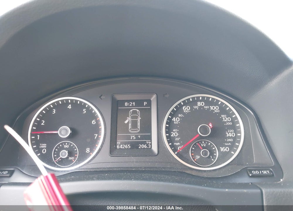 2016 VOLKSWAGEN TIGUAN SE VIN: WVGBV7AX1GW585608