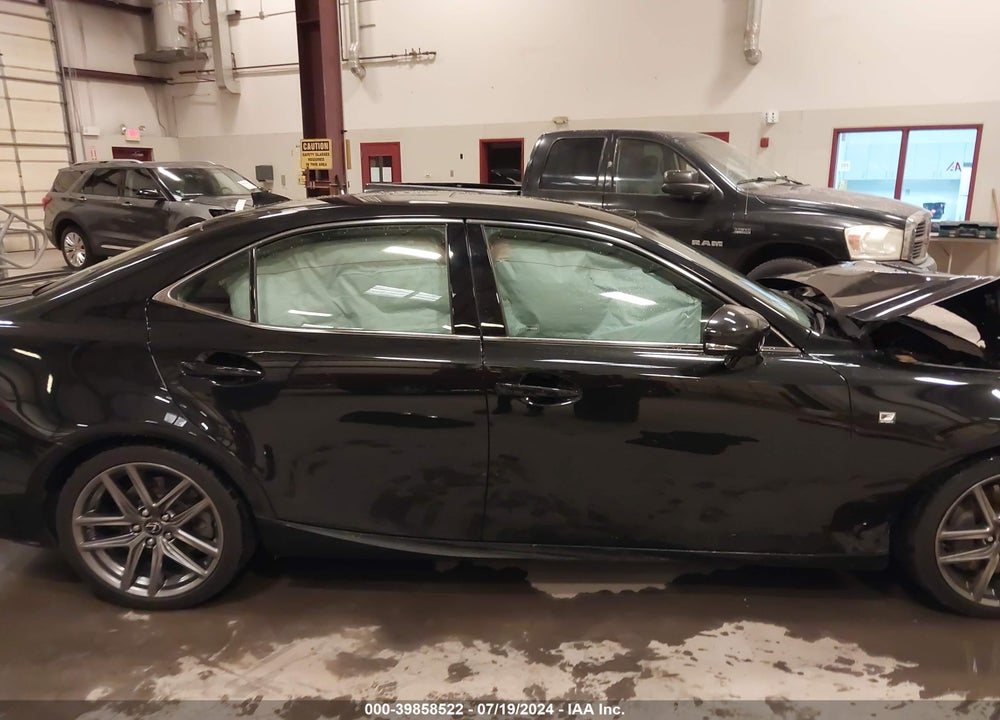 2018 LEXUS IS 300 VIN: JTHC81D21J5033129