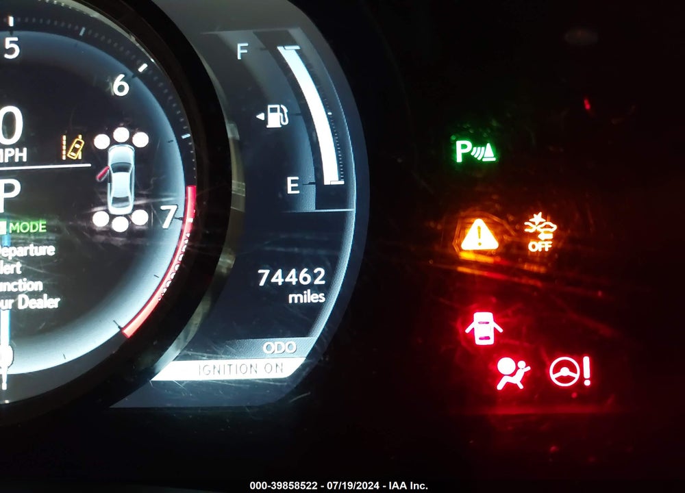 2018 LEXUS IS 300 VIN: JTHC81D21J5033129