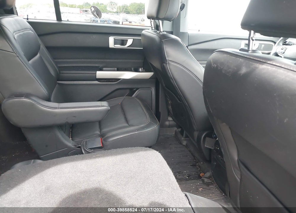 2022 FORD EXPLORER XLT VIN: 1FMSK7DH8NGA02424