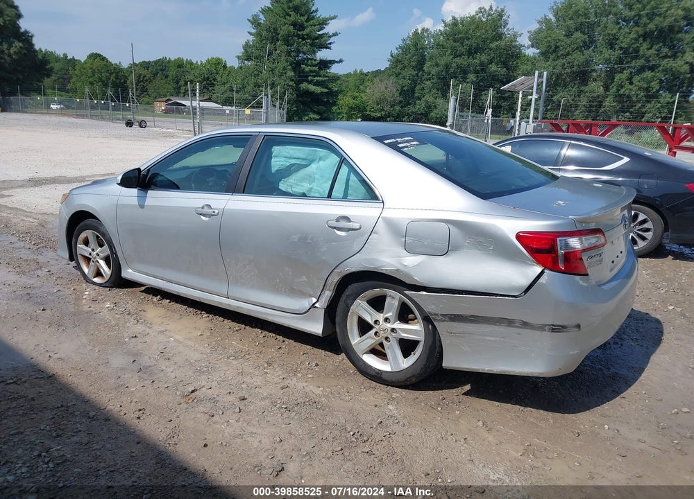2013 TOYOTA CAMRY SE VIN: 4T1BF1FK3DU279685