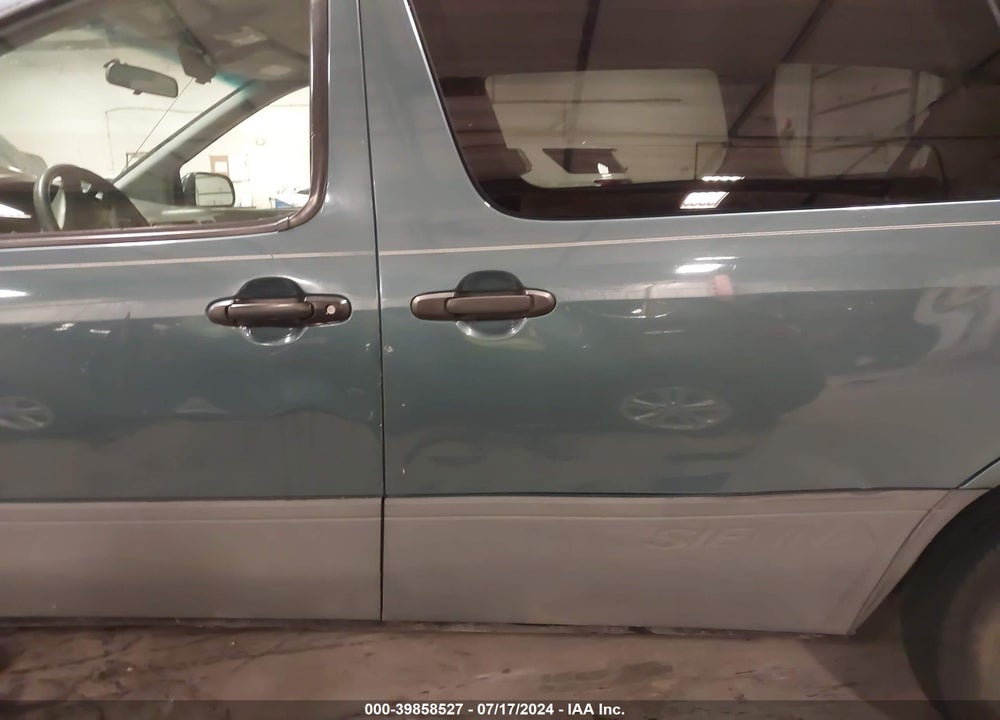 2000 TOYOTA SIENNA VIN: 4T3ZF13C2YU297006