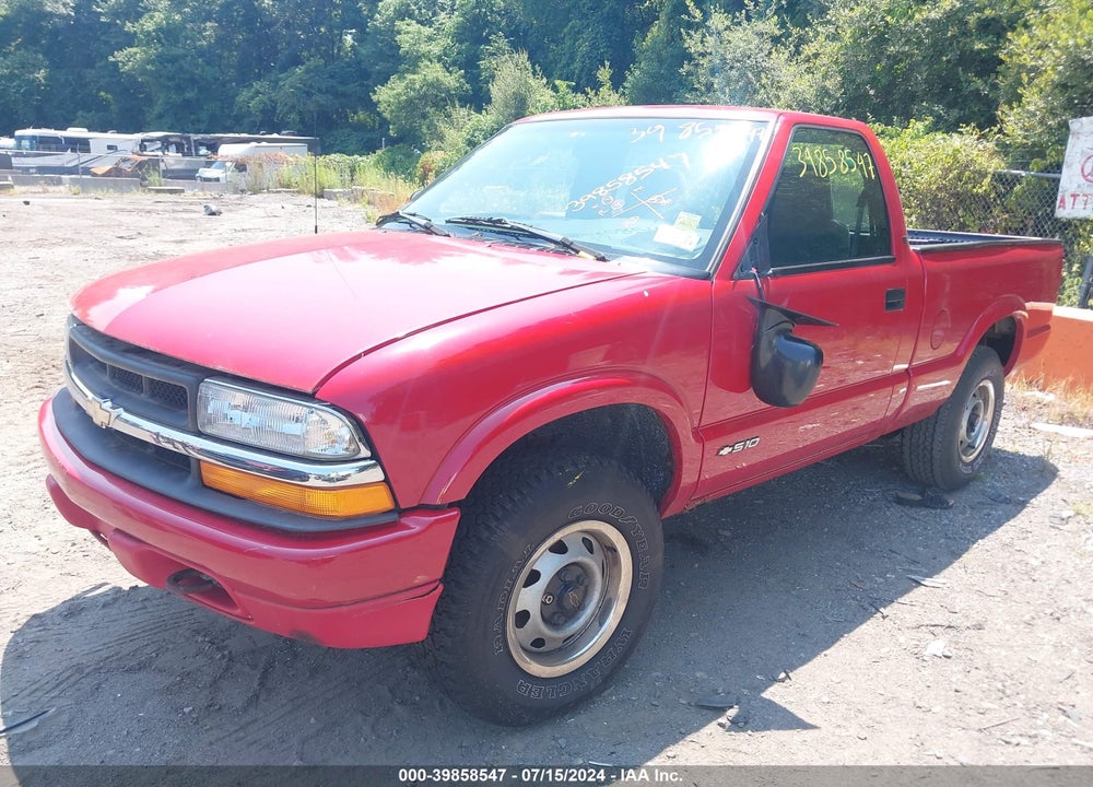 1998 CHEVROLET S-10 LS VIN: 1GCDT14X5WK117088