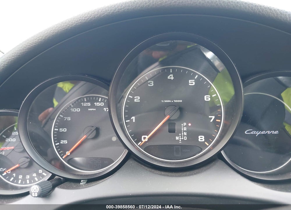 2011 PORSCHE CAYENNE VIN: WP1AA2A21BLA04877