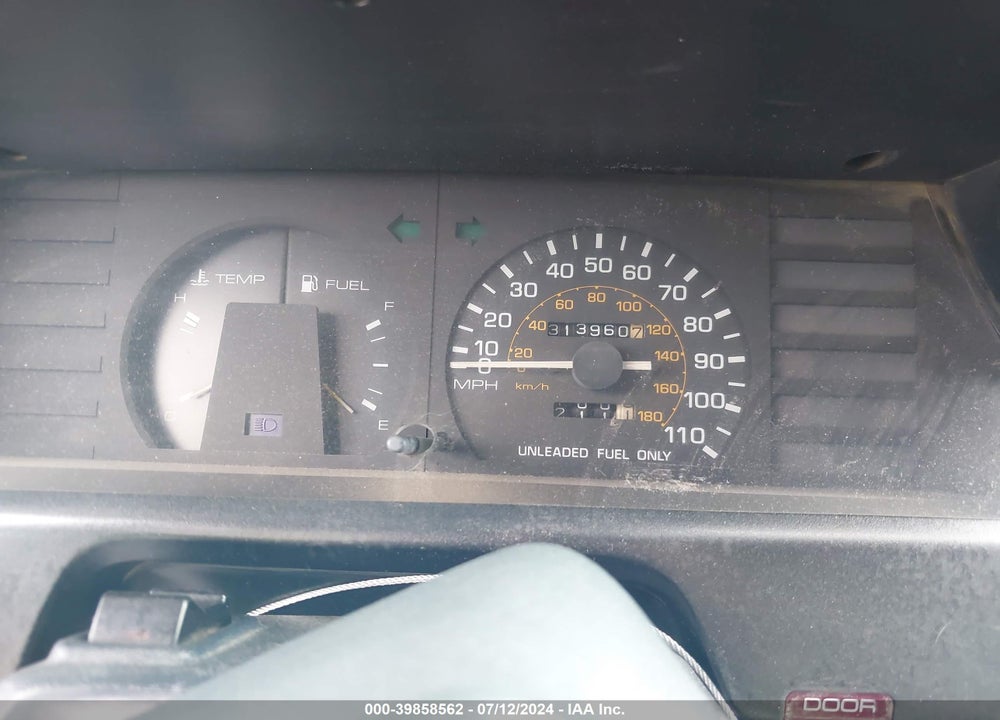 1985 TOYOTA COROLLA LE VIN: JT2AE83E6F3181603