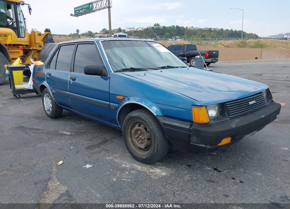1985 TOYOTA COROLLA LE VIN: JT2AE83E6F3181603
