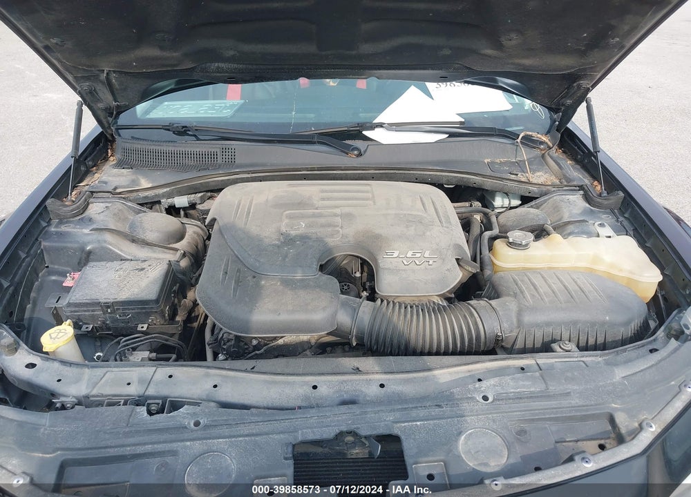 2016 CHRYSLER 300C VIN: 2C3CCAEG5GH238467
