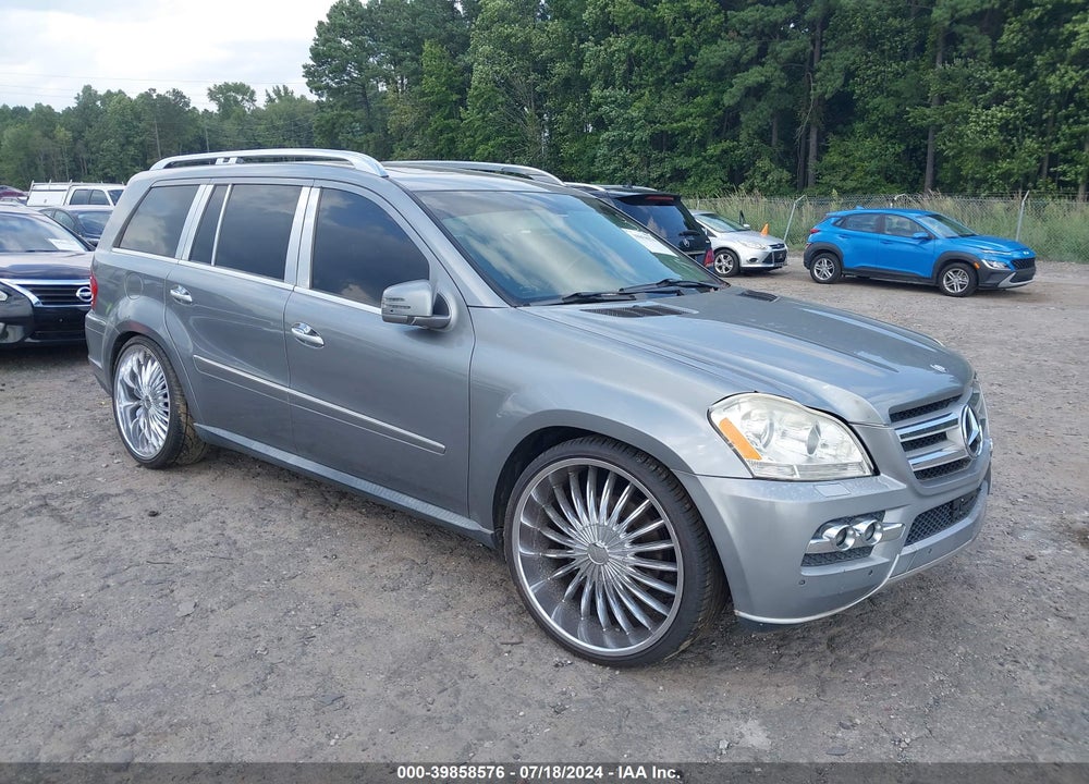 2011 MERCEDES-BENZ GL 450 4MATIC VIN: 4JGBF7BE8BA748366