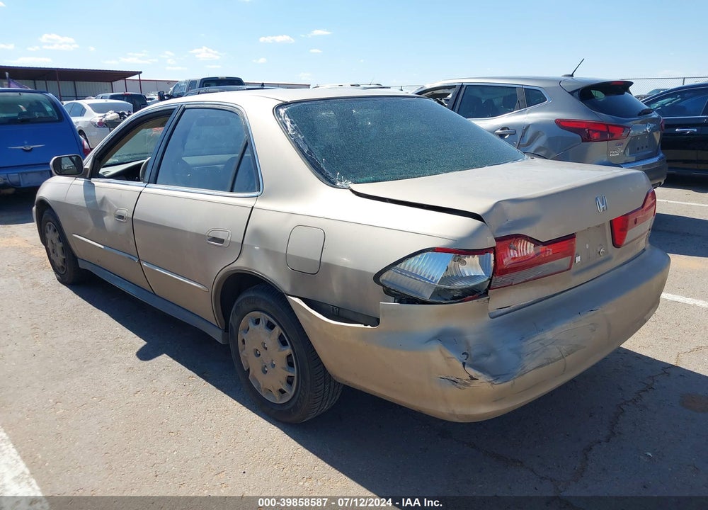 2001 HONDA ACCORD 2.3 LX VIN: 1HGCG56421A012793