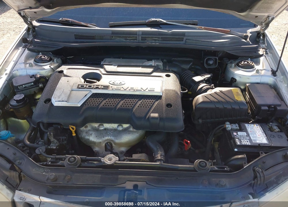 2004 KIA SPECTRA EX/LX VIN: KNAFE121145040665