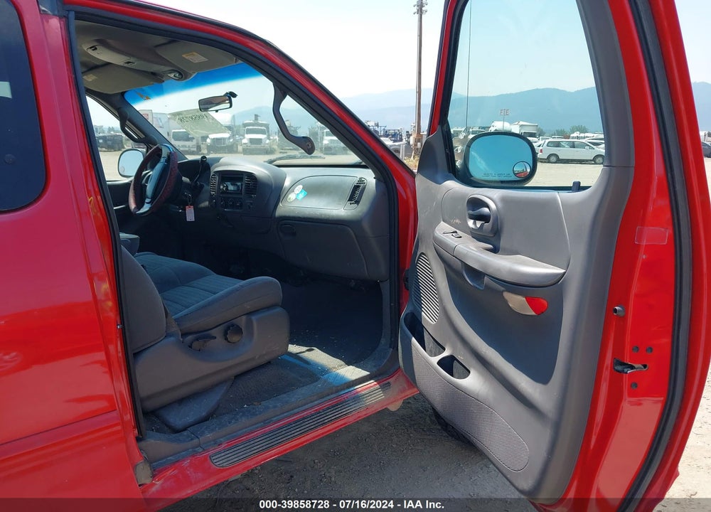 2001 FORD F-150 LARIAT/XL/XLT VIN: 2FTRX18LX1CA33475