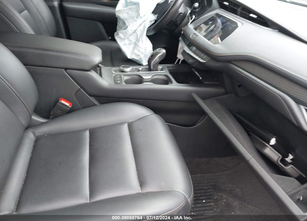 2019 CADILLAC XT4 SPORT VIN: 1GYFZER44KF229794