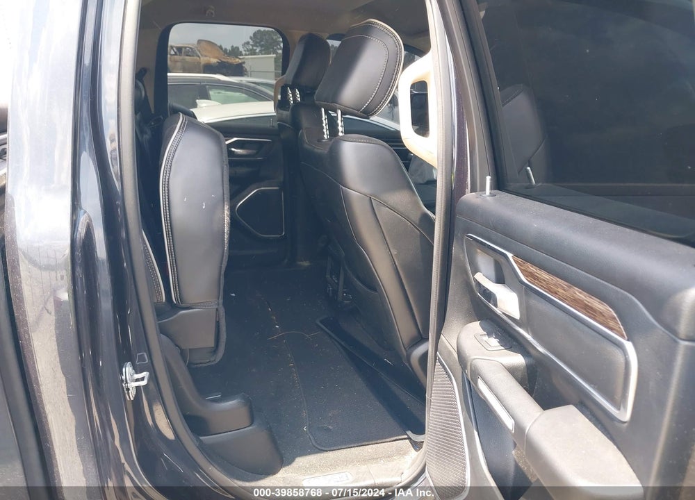 2019 RAM 1500 LAIE QUAD CAB 4X2 6'4 BOX VIN: 1C6RREDT3KN785724