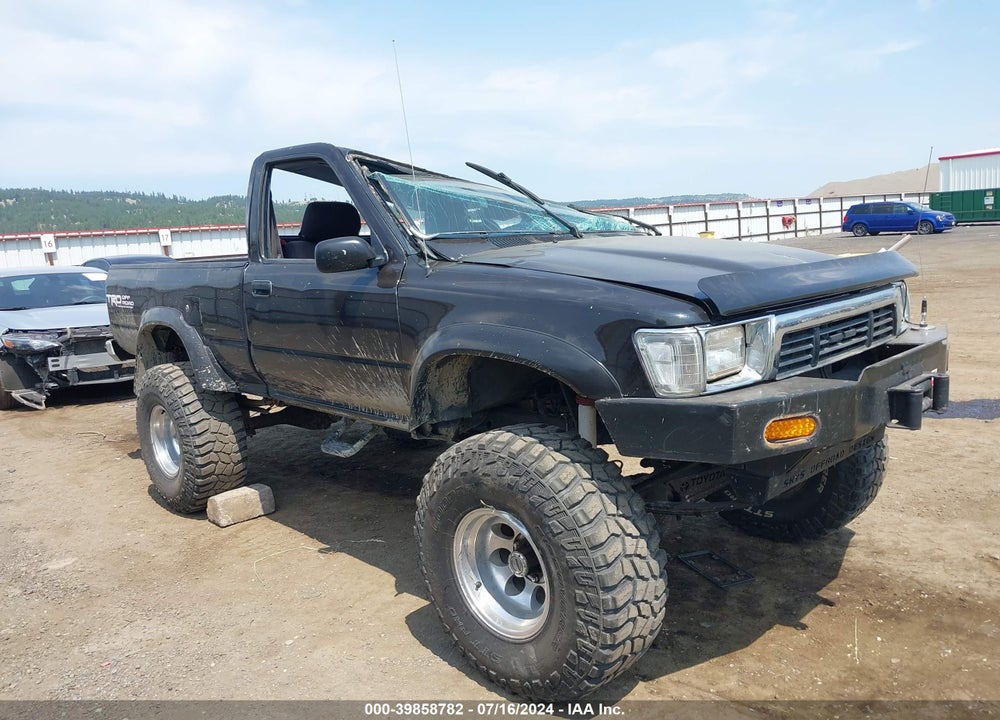 1990 TOYOTA PICKUP 1/2 TON SHT WHEELBASE DLX VIN: JT4RN01P6L7035495