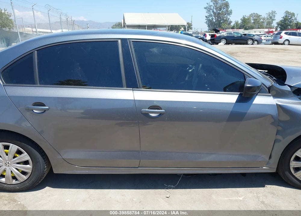 2014 VOLKSWAGEN JETTA VIN: 3VW2K7AJ3EM323821
