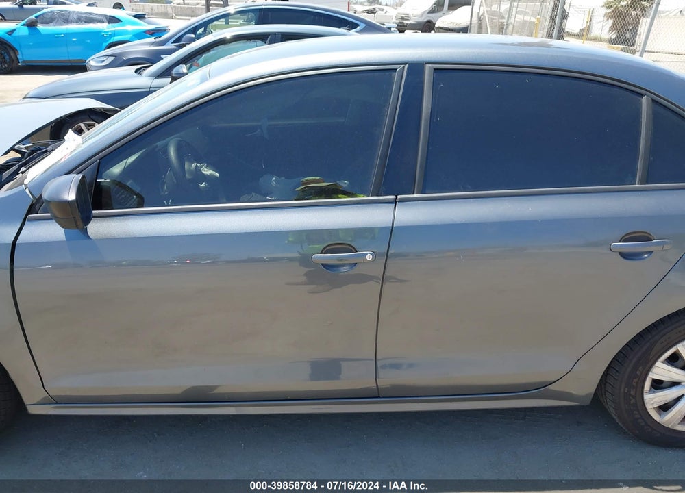 2014 VOLKSWAGEN JETTA VIN: 3VW2K7AJ3EM323821