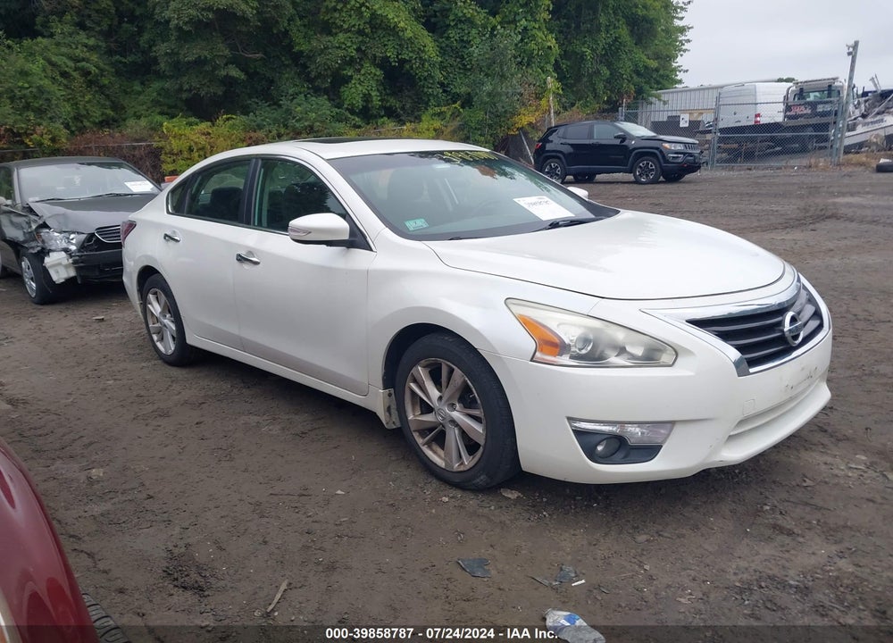 2014 NISSAN ALTIMA 2.5 SV VIN: 1N4AL3AP1EC278507