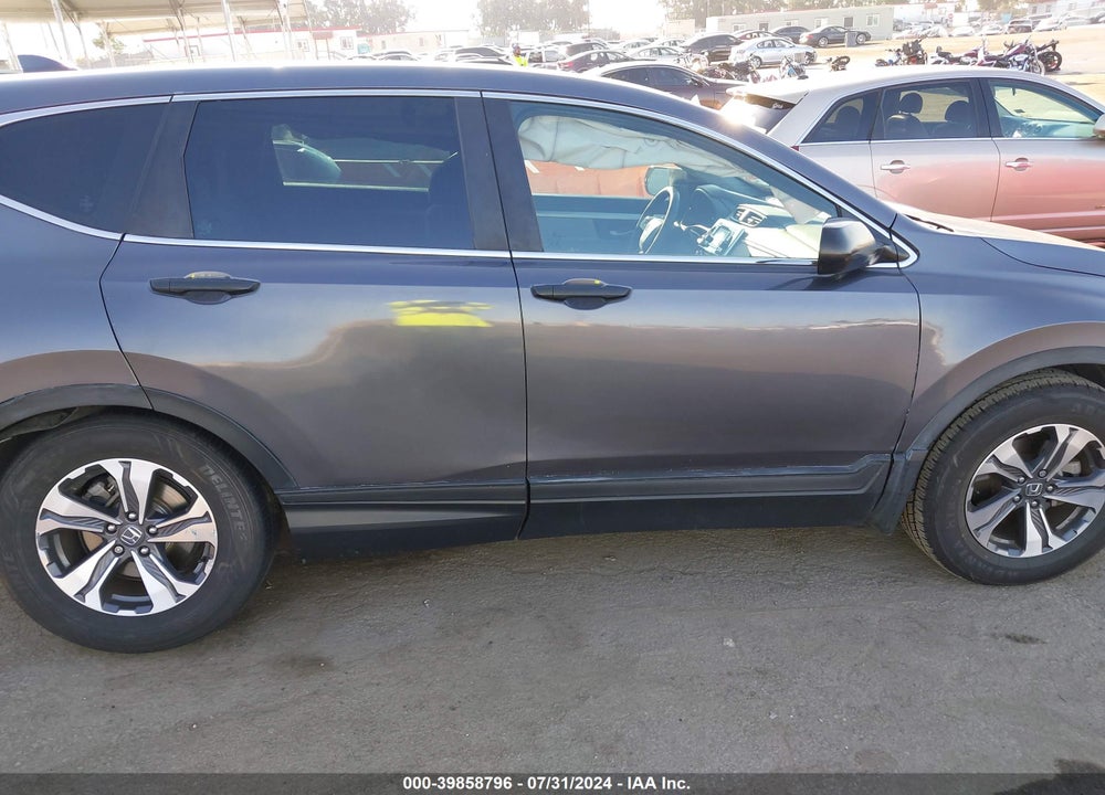 2017 HONDA CR-V LX VIN: 7FARW5H36HE000975